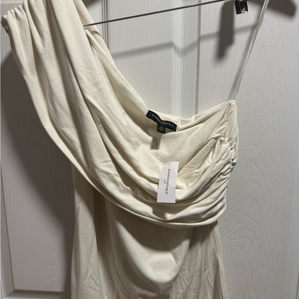 NWT Banana Republic Cream Draped One-Shoulder Shirt